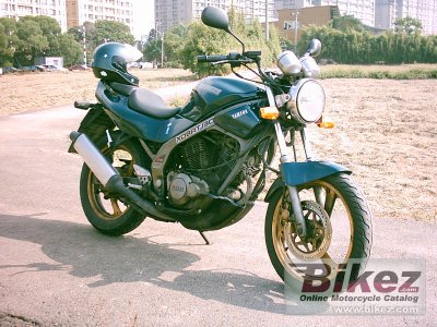 1992 Yamaha FZ 150 N photo